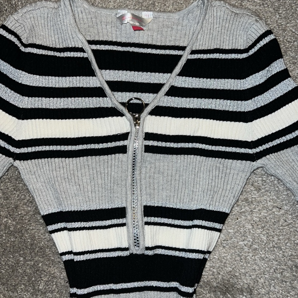 Striped Ribbed Dress - Picture 4 of 6